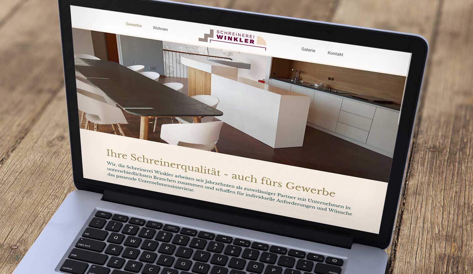 Laptop neue Webseite Schreinerei Winkler | creationell